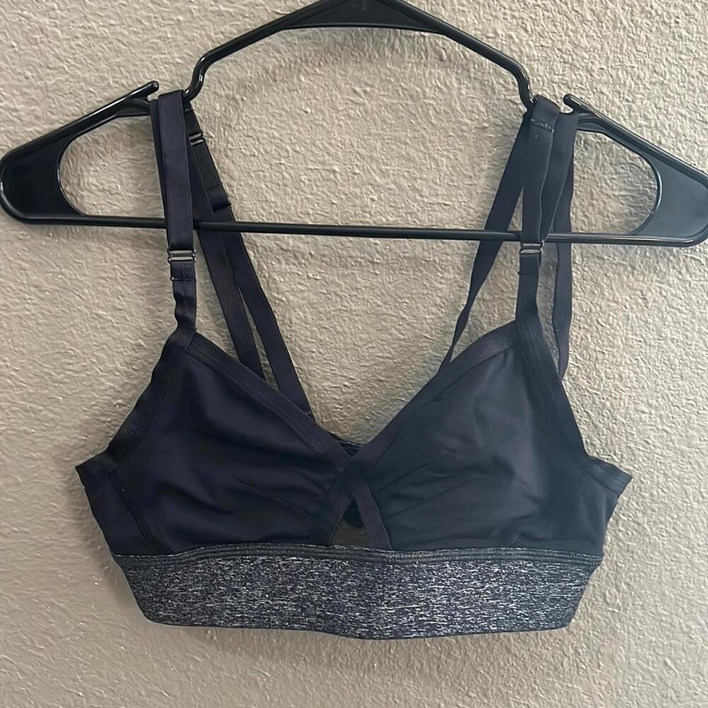 Lululemon If You’re Lucky Bra Heathered Black/Black Size 6